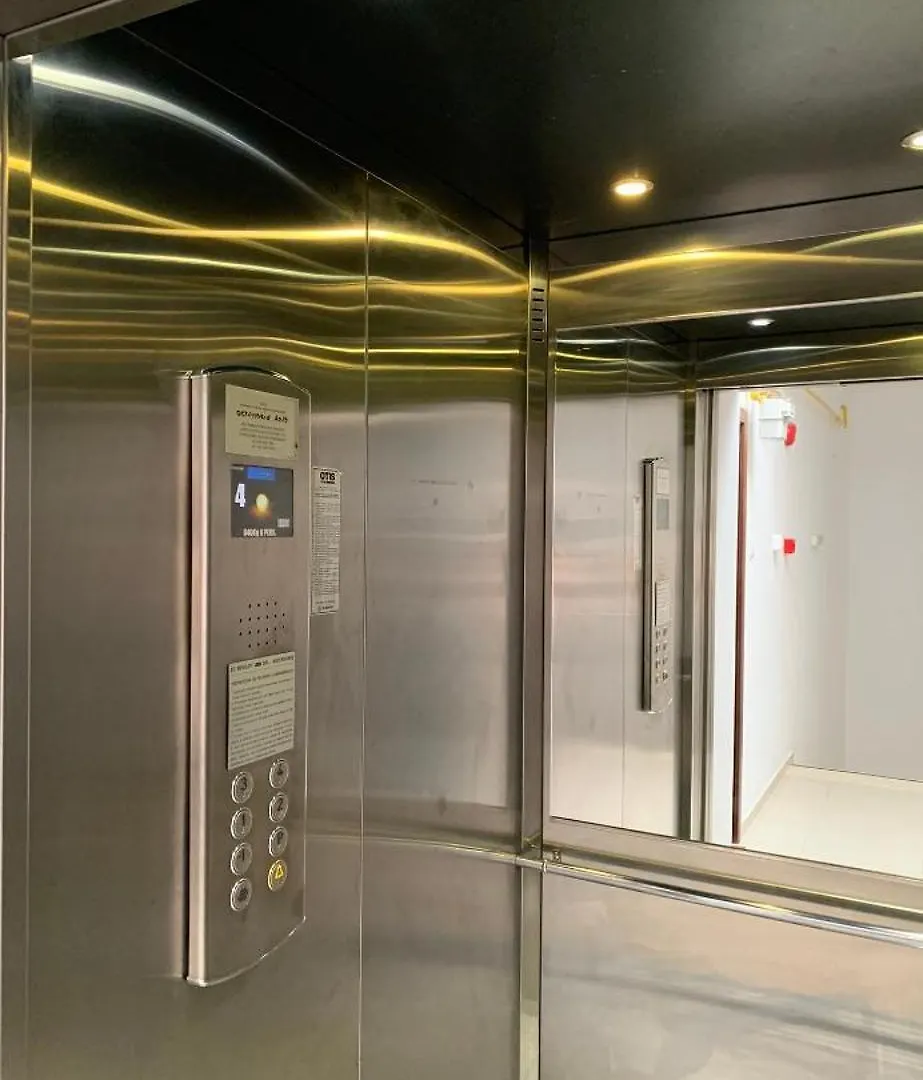 Centru Unirii Luxury VIP Palmier: Two-Room Apartment with Terrace Bucharest